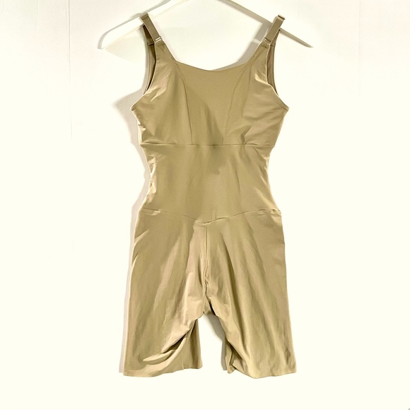 Maidenform Sleek Smoothers Open Bust Long Leg Nude Body Shaper 2556 Like New - Picture 3 of 11